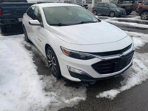 2021 Chevrolet Malibu FWD RS
