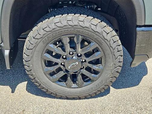 2025 Chevrolet Silverado 2500 LT