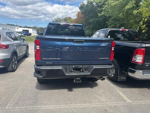 2022 Chevrolet Silverado 2500 Custom