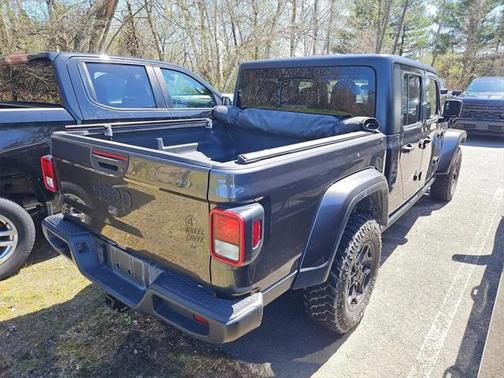 2021 Jeep Gladiator Willys 4x4