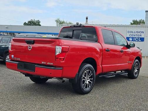 2022 Nissan Titan SV