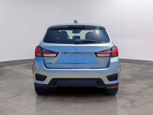 Alloy Silver Metallic 2025 Mitsubishi Outlander Sport SE