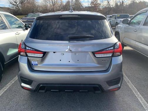 2023 Mitsubishi Outlander Sport 2.0 LE