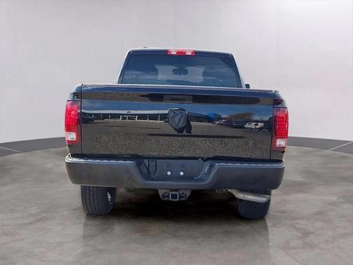 2022 RAM 1500 Classic Warlock Quad Cab 4x4 6'4' Box