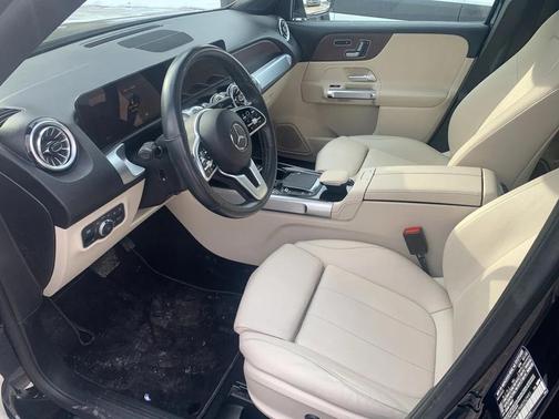 2022 Mercedes-Benz GLB 250 4MATIC