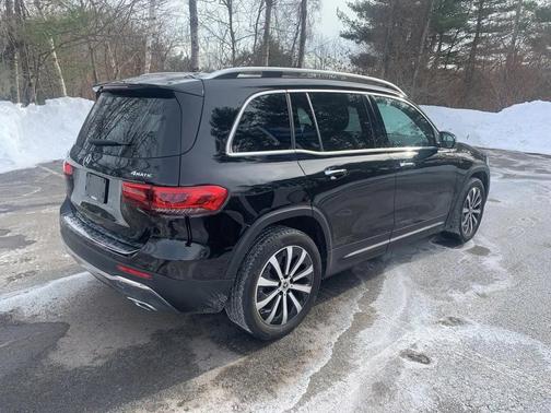 2022 Mercedes-Benz GLB 250 4MATIC