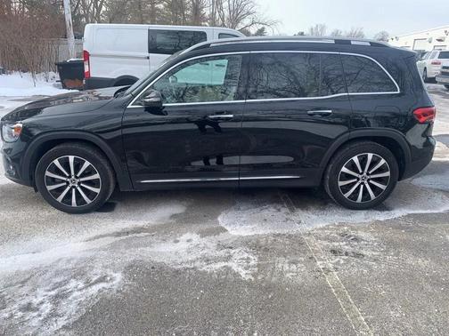 2022 Mercedes-Benz GLB 250 4MATIC