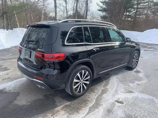 2022 Mercedes-Benz GLB 250 4MATIC
