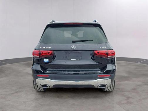 2022 Mercedes-Benz GLB 250 4MATIC