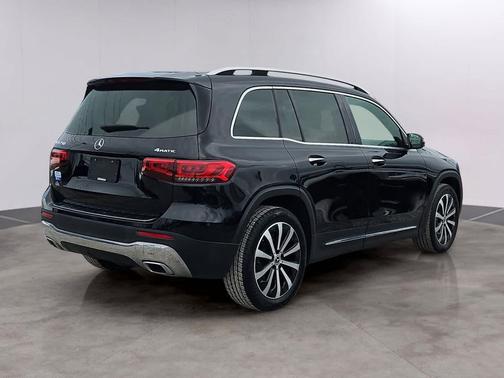 2022 Mercedes-Benz GLB 250 4MATIC