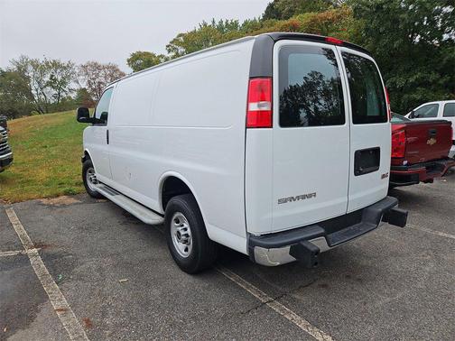 2023 GMC Savana 2500 Work Van