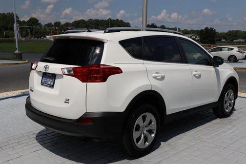 2014 Toyota RAV4 LE