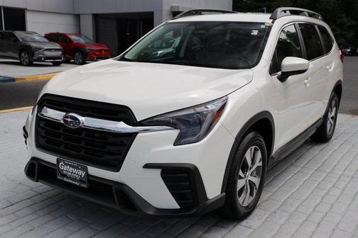 2025 Subaru Ascent Premium 8-Passenger