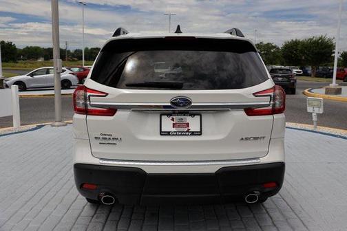 2025 Subaru Ascent Premium 8-Passenger