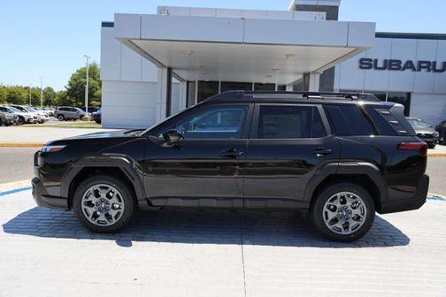 Black / Silver 2026 Subaru Outback Premium