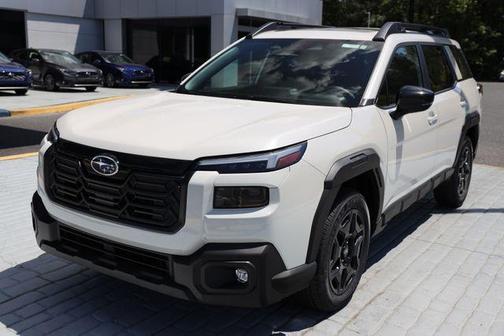 Crystal White Pearl 2026 Subaru Outback Limited