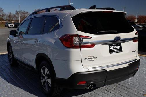 2025 Subaru Ascent Premium 8-Passenger