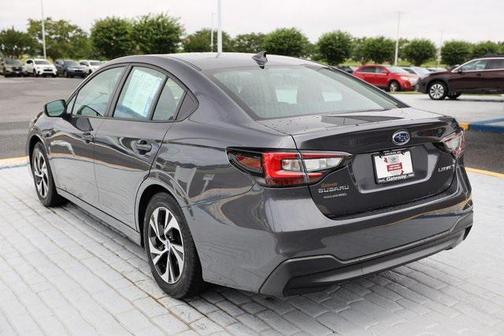 2025 Subaru Legacy Base