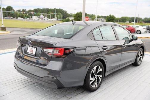 2025 Subaru Legacy Base