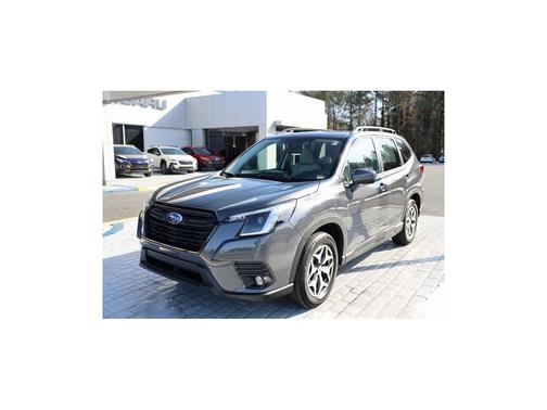 2024 Subaru Forester Premium