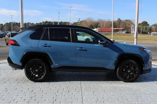 2023 Toyota RAV4 Hybrid SE