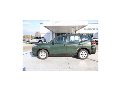 2022 Subaru Forester Base