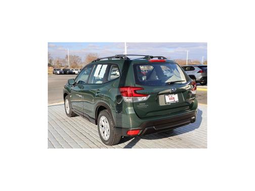 2022 Subaru Forester Base