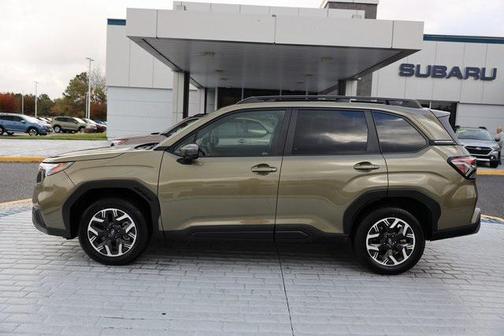 2025 Subaru Forester Premium