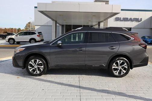 2022 Subaru Outback Touring XT
