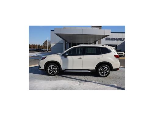 2023 Subaru Forester Touring