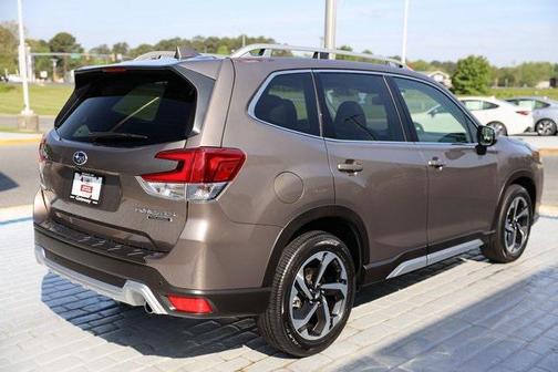 2023 Subaru Forester Touring