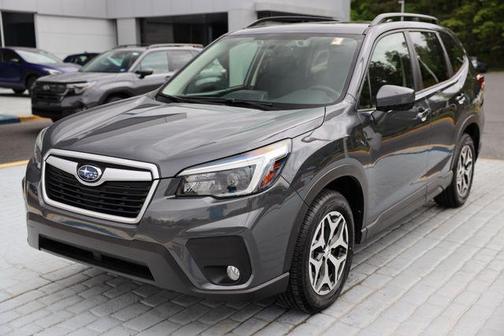 Magnetite Gray Metallic 2021 Subaru Forester Premium