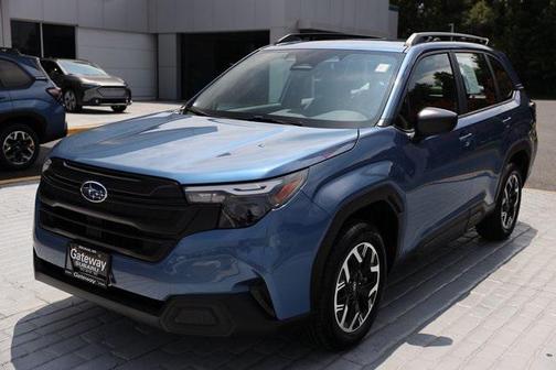 2025 Subaru Forester Base