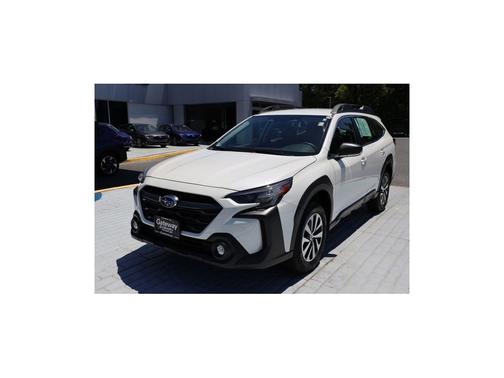 Crystal White Pearl 2025 Subaru Outback 2.5i