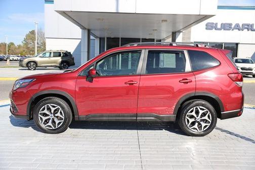 Crimson Red Pearl 2023 Subaru Forester Premium