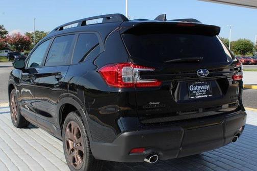 2025 Subaru Ascent Bronze Edition 7-Passenger