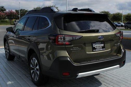 2025 Subaru Outback Touring XT