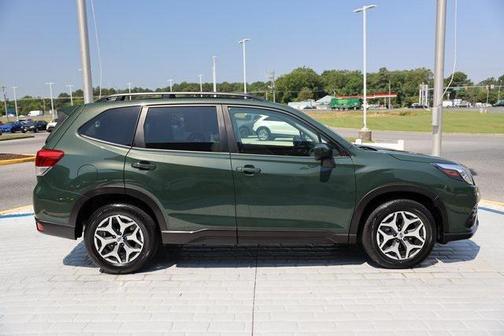 2022 Subaru Forester Premium