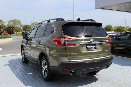 2025 Subaru Ascent Premium 8-Passenger