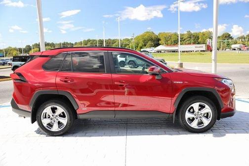 2021 Toyota RAV4 Hybrid XLE Premium