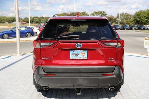 2021 Toyota RAV4 Hybrid XLE Premium