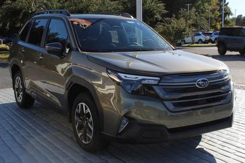 2025 Subaru Forester Premium