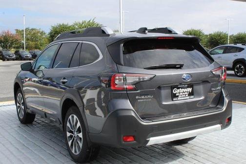 2025 Subaru Outback Touring
