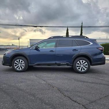 2023 Subaru Outback Base