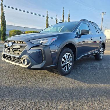 2023 Subaru Outback Base
