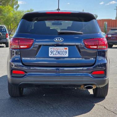 2020 Kia Sorento LX