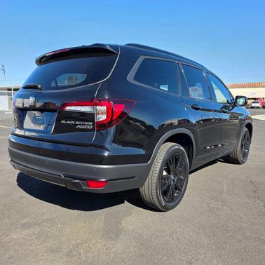 2021 Honda Pilot AWD Black Edition
