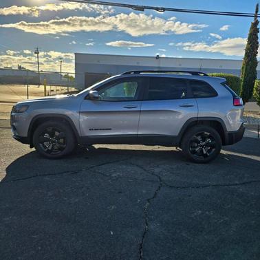 2020 Jeep Cherokee Altitude