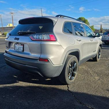 2020 Jeep Cherokee Altitude