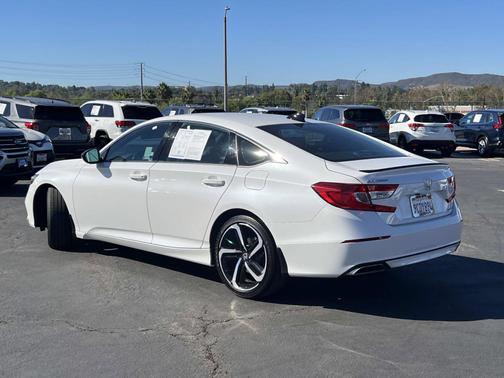 2022 Honda Accord 